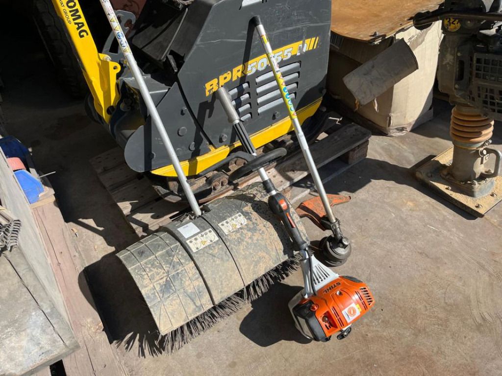 Husqvarna 235-R-1994-02