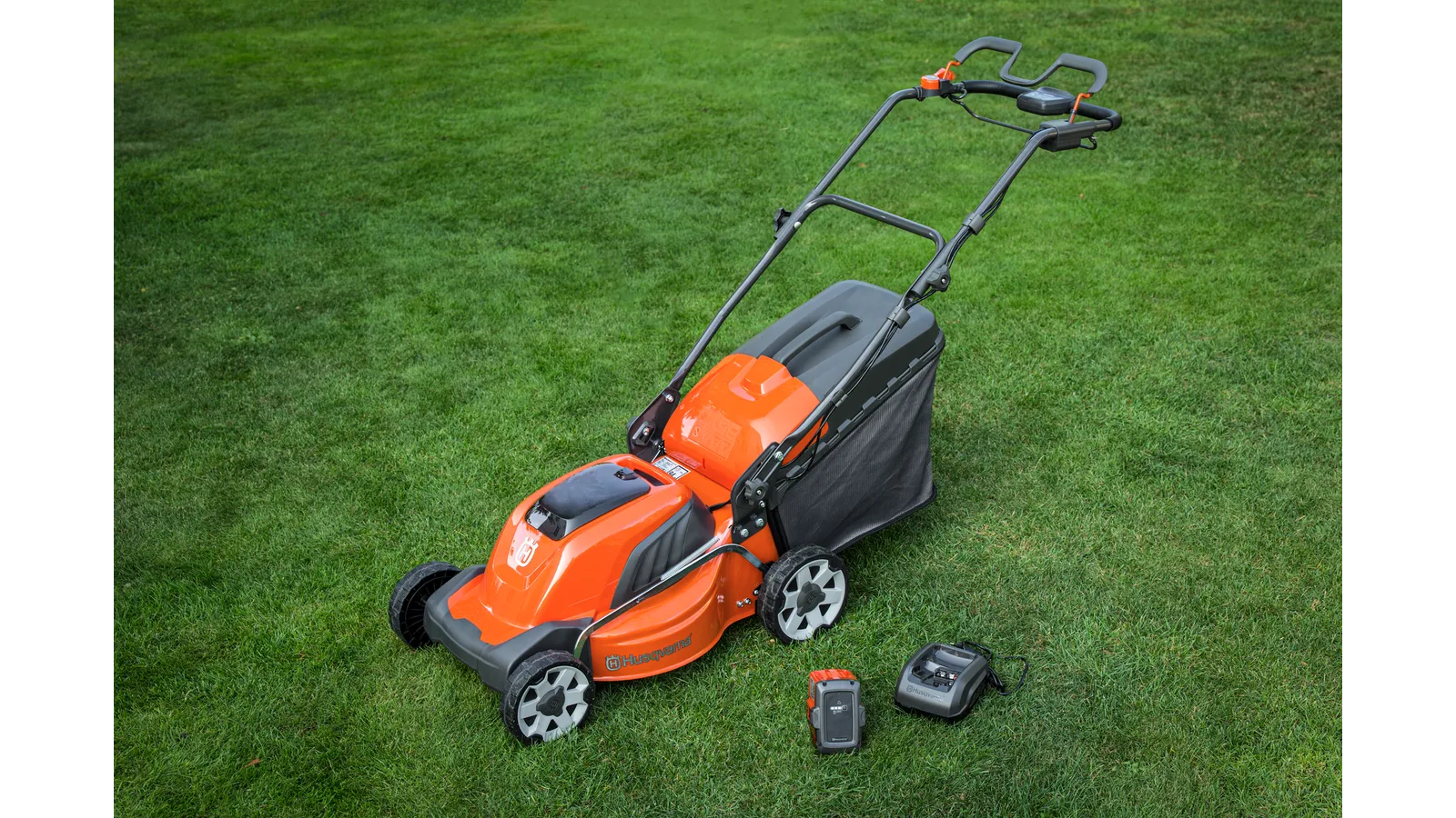 Husqvarna 141 2004 01